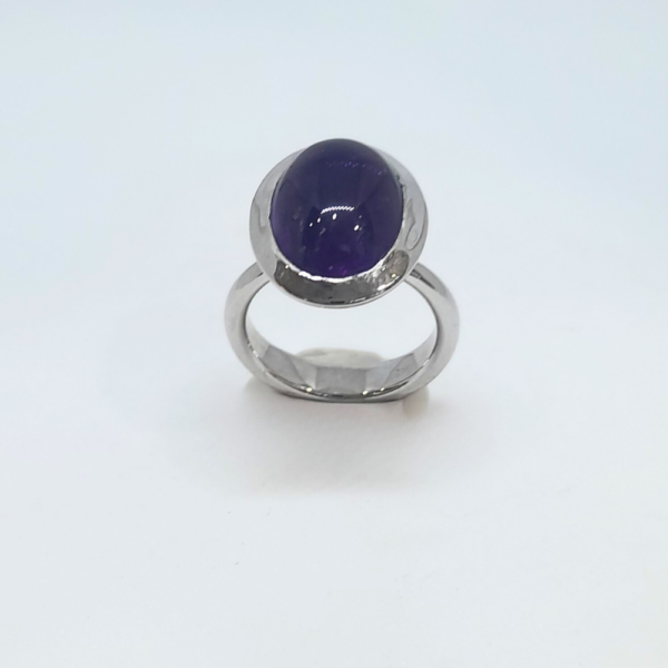 Oval Purple Amethyst Silver Ring