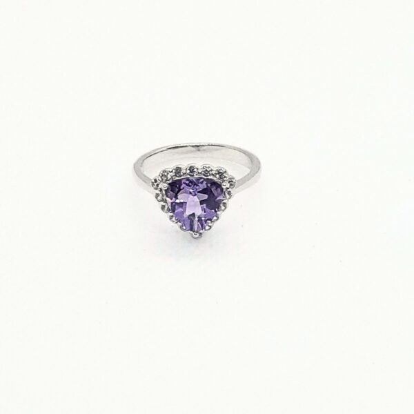 Amethyst Silver Ring Chrysotheque
